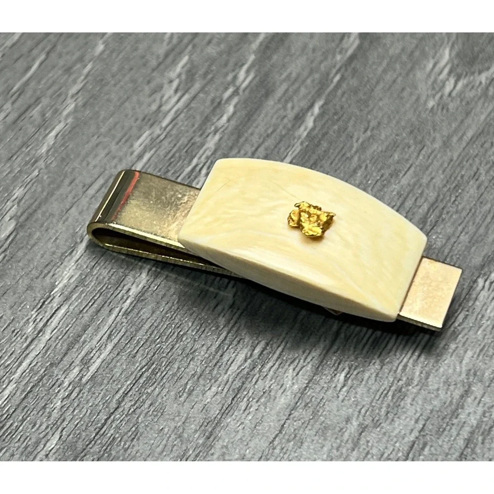 N/A vintage gold